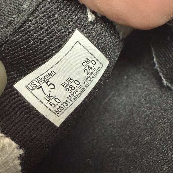 Vans Asher Dark Floral Womens Shoes Size 7.5 Slip-On Black Pink Skate - Picture 9 of 10